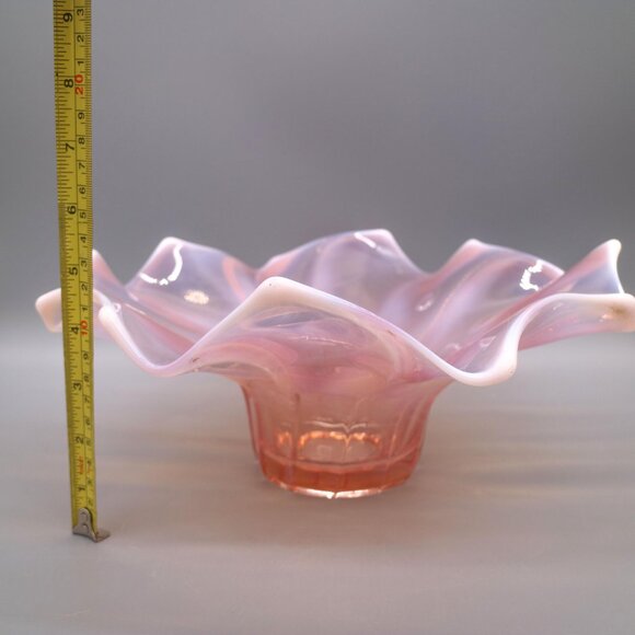 Stunning Vintage Iridescent Luster Pink Decorative Bowl 12" - Picture 7 of 8